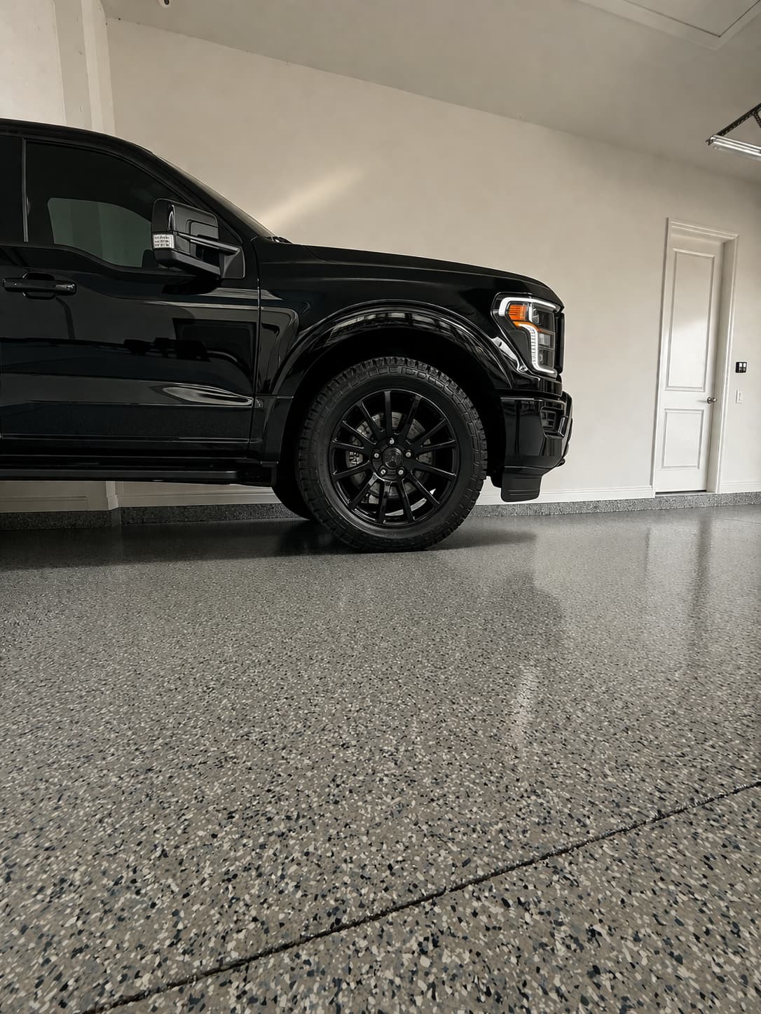Color: Stonewash